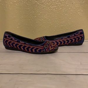 Donald J. Pliner Size 7.5M Hasin Multicolored Beaded Ballet 🩰 Flats